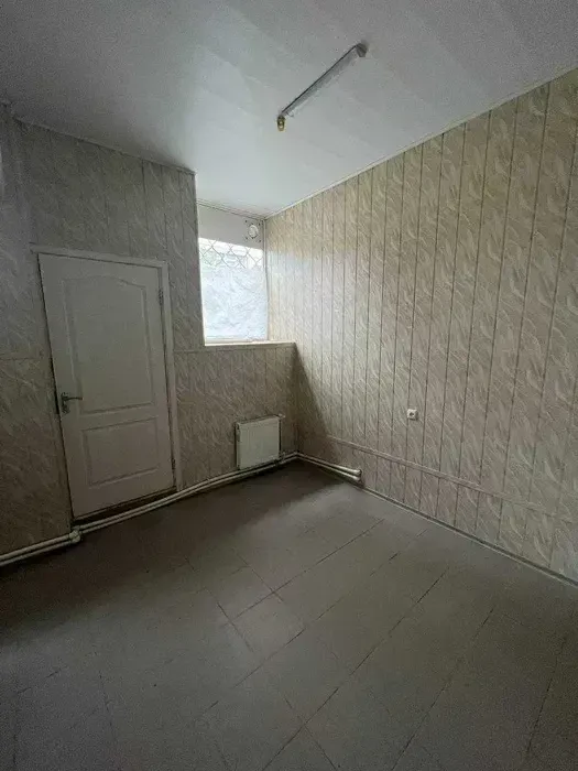 Самое дешёвое помещение на Салтовке на 1-м этаже красная линия 6