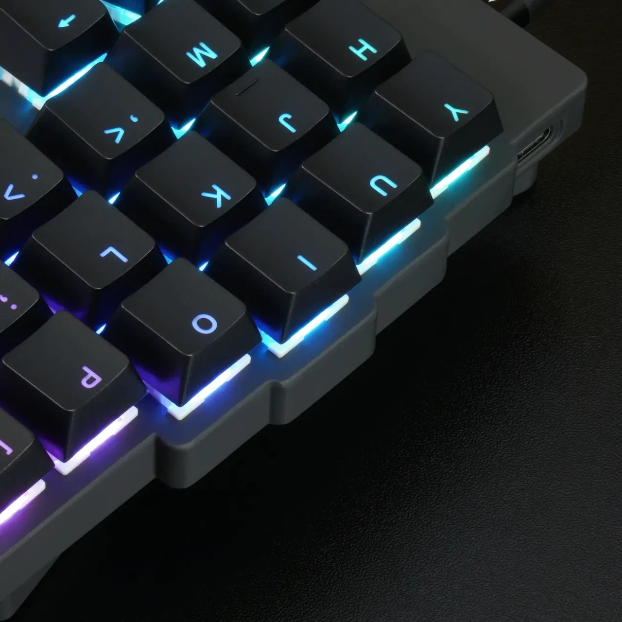 Спліт клавіатура Cleo (Corne) - ергономічна механічна з RGB підсвіткою 7