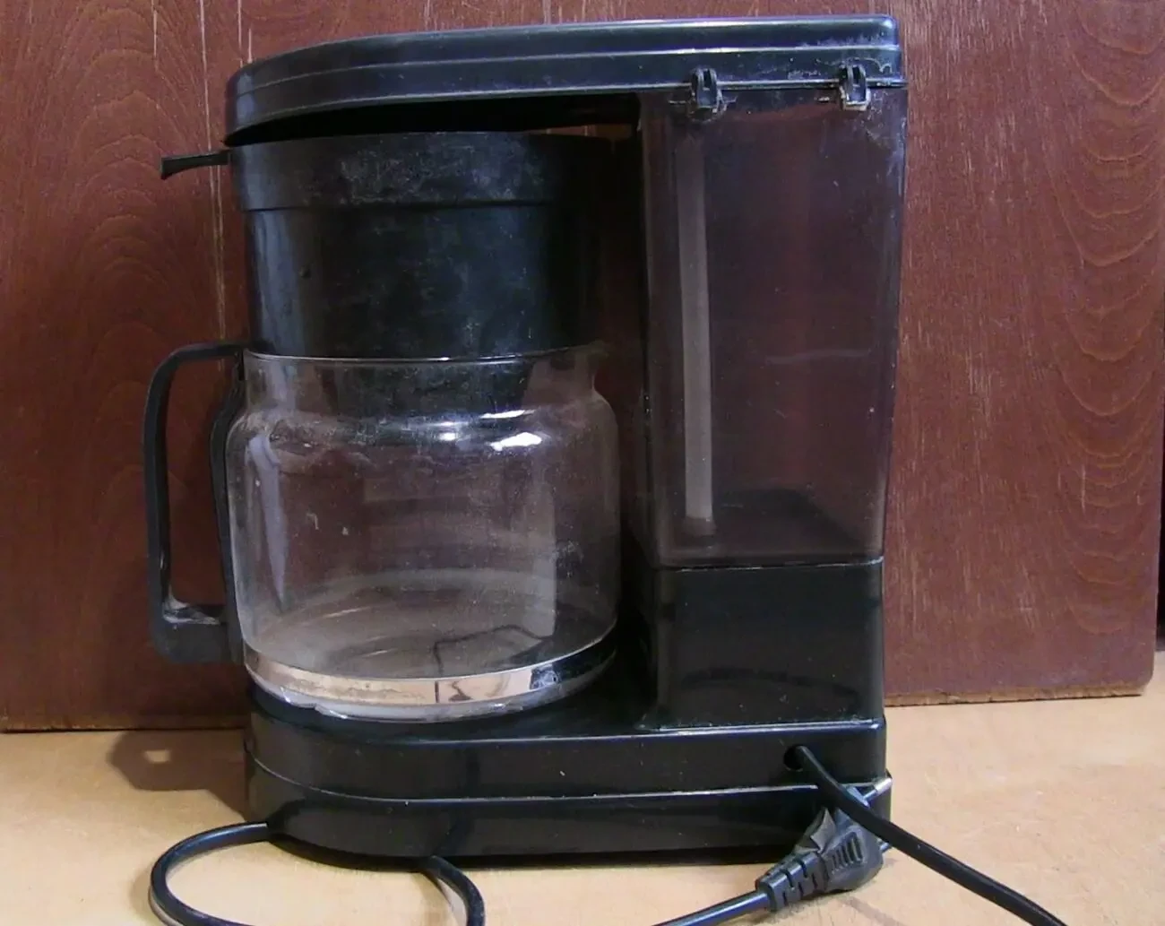 Кофеварка электрическая капельная Pansoanix PX-1702 650W, 1,25 Литра 6