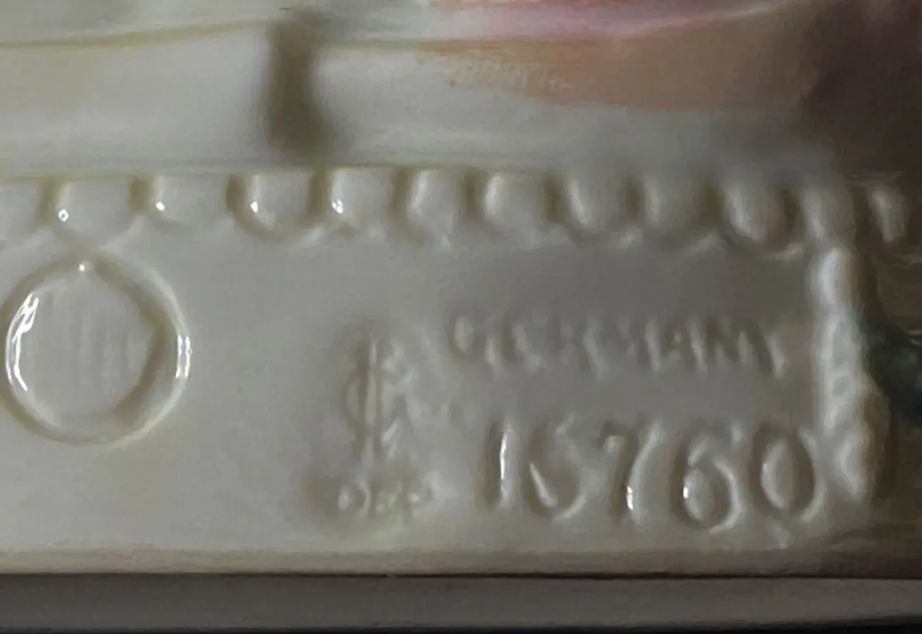 Антикварная немецкая фарфоровая композиция GIESSHUBEL DEP. 4