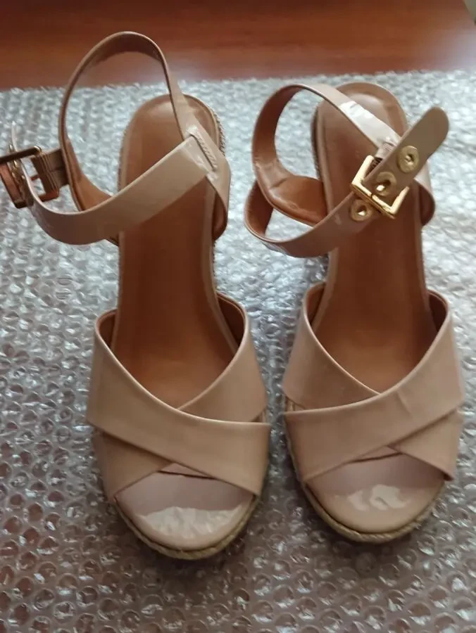 Босоножки женские новые Jorge Bischoff (Бразилия) 38р. 700грн 2