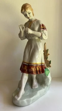 Статуэтка Любит , не любит Гадание на ромашке 29 см Жникруп Полонное