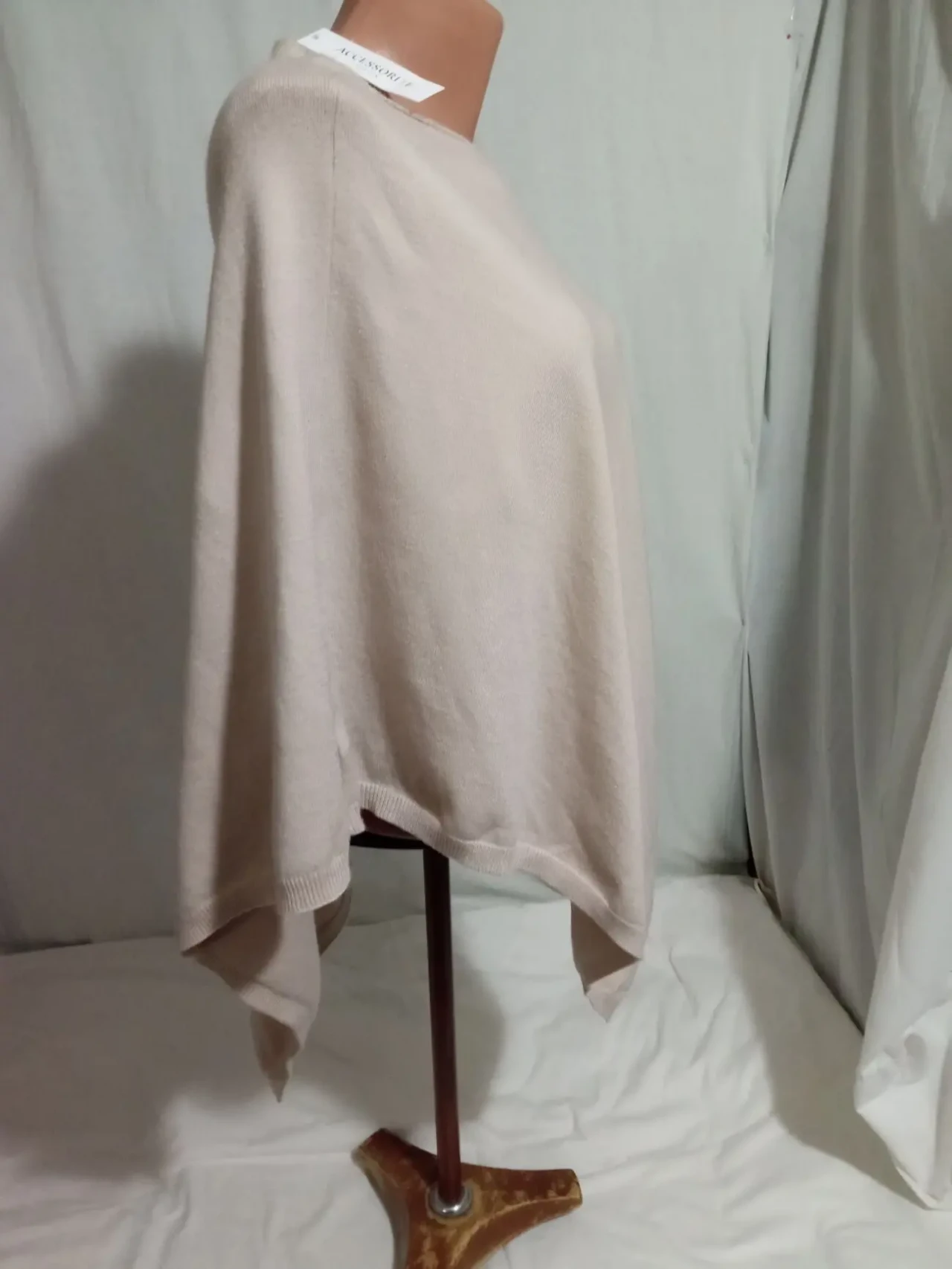 Модное фирменное пончо новое 2