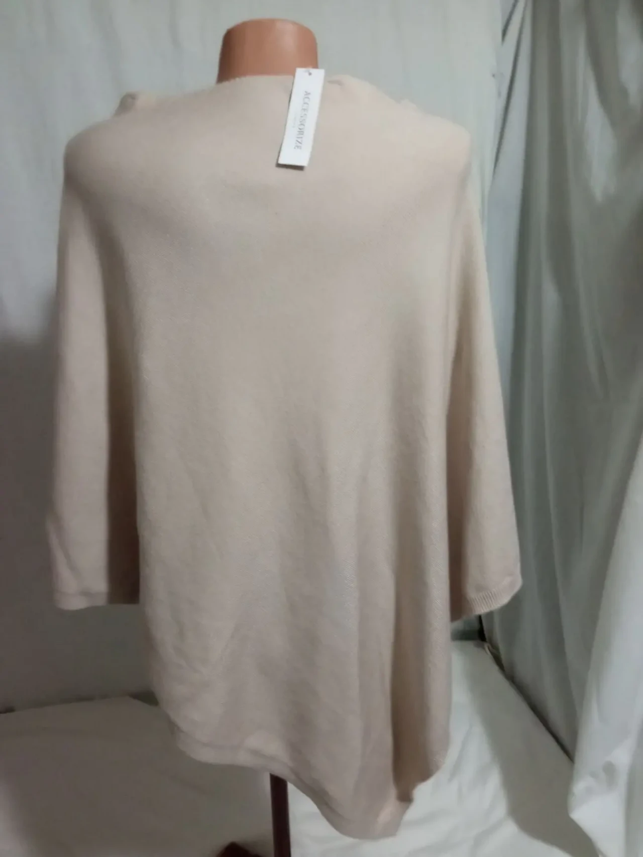 Модное фирменное пончо новое 3