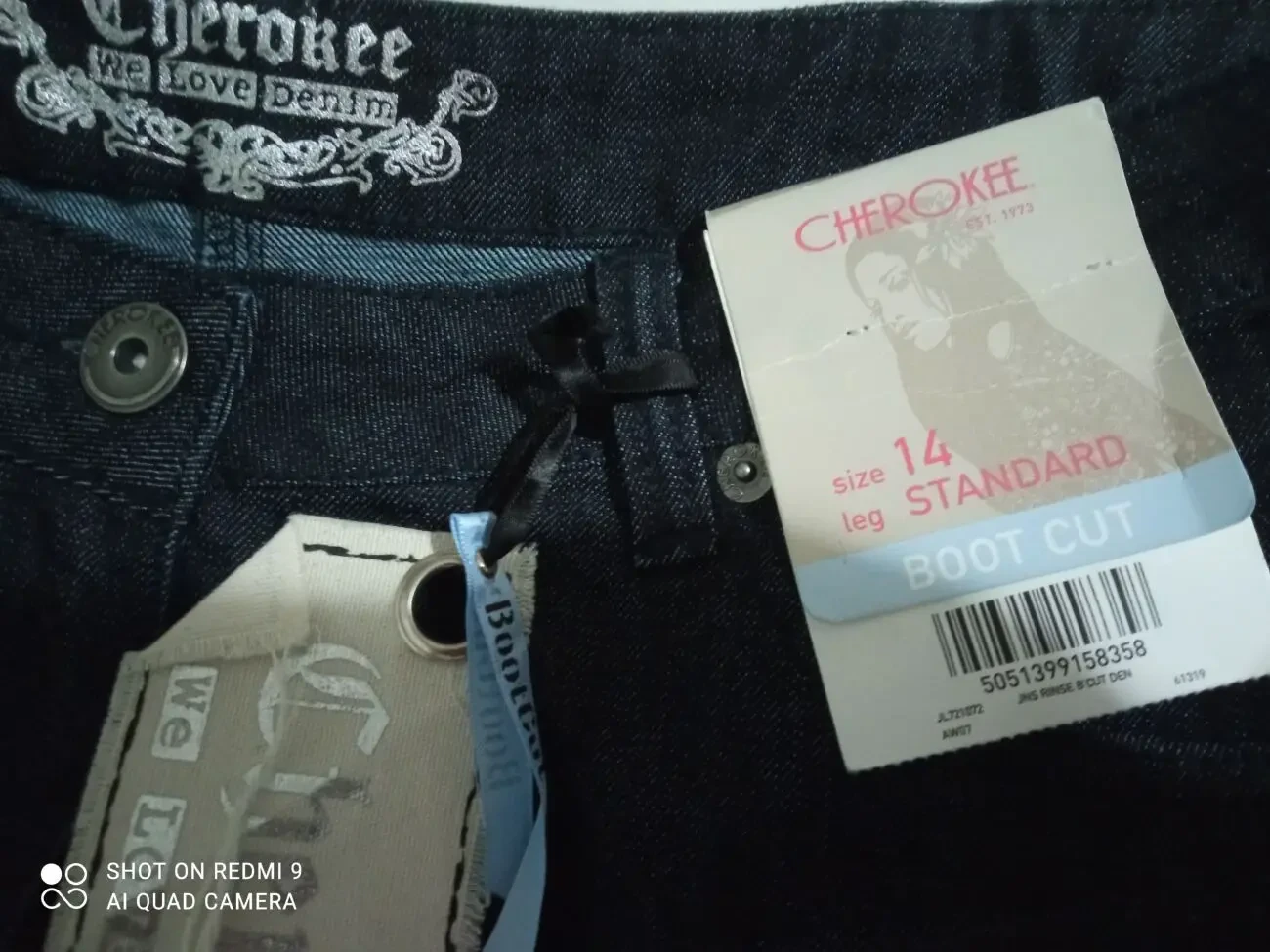 Классические женские джинсы р. 50 Cherokee 4