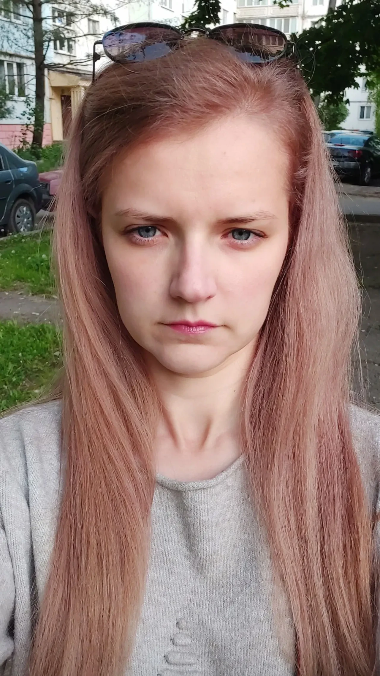 Перекладаю тексти.