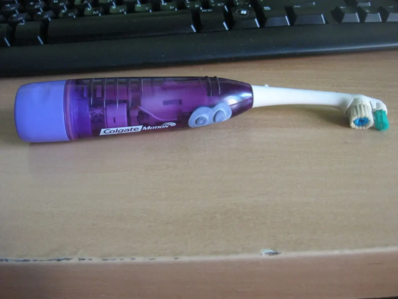 Електрощітка зубна Colgate Motion