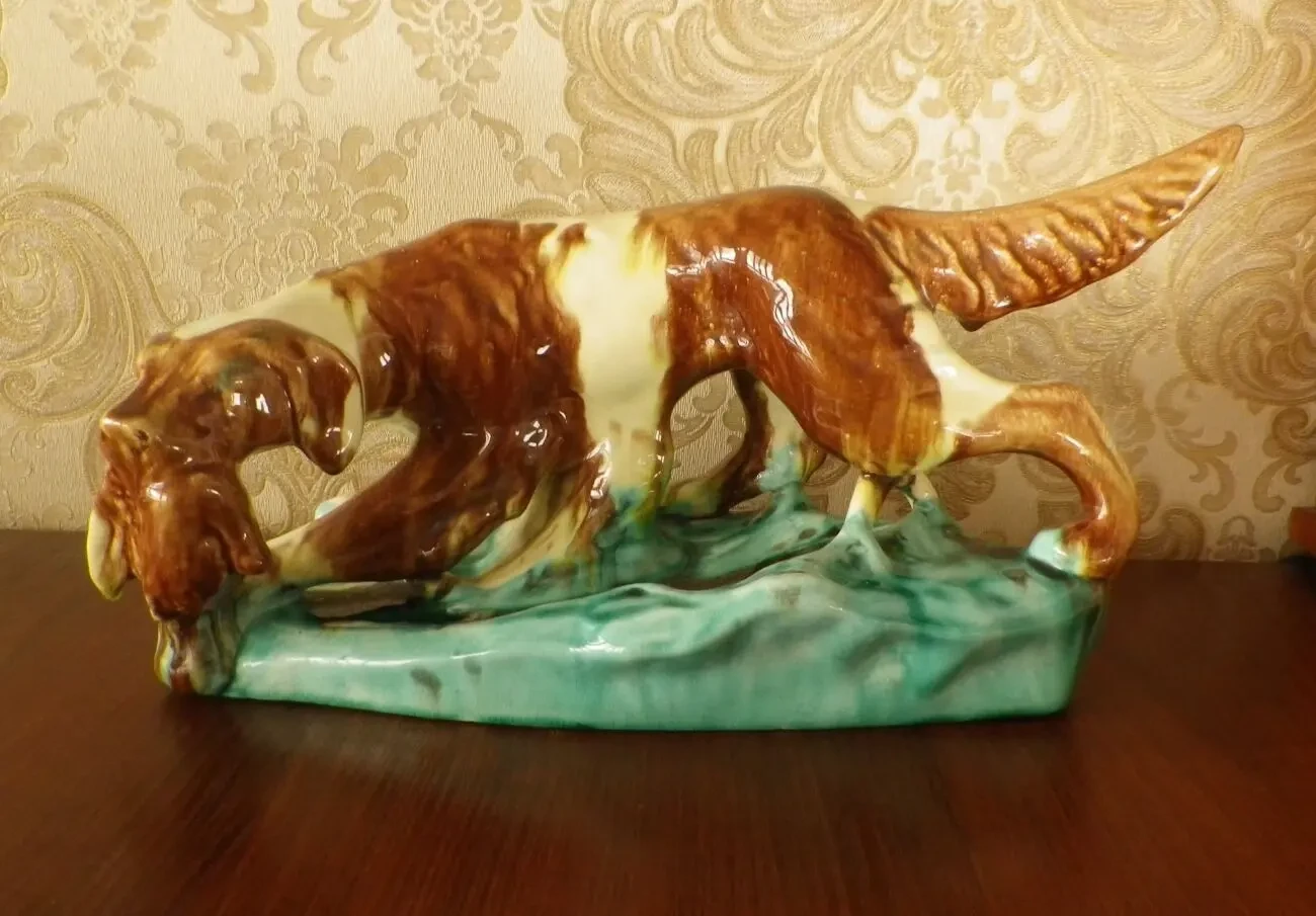 Интерьерная статуэтка Собака с дичью 30 см