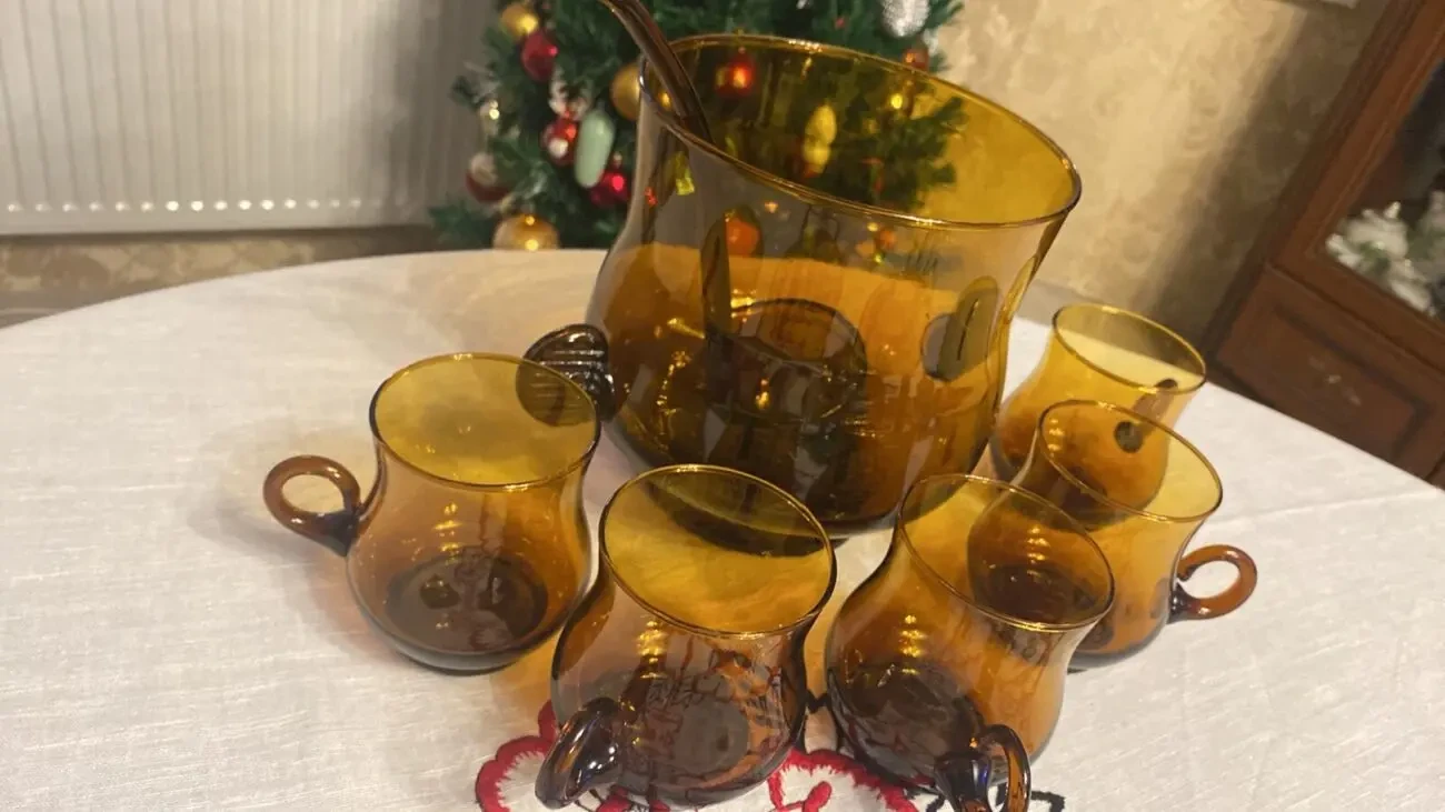 Крюшонница с ополоником и 5 чашек 3