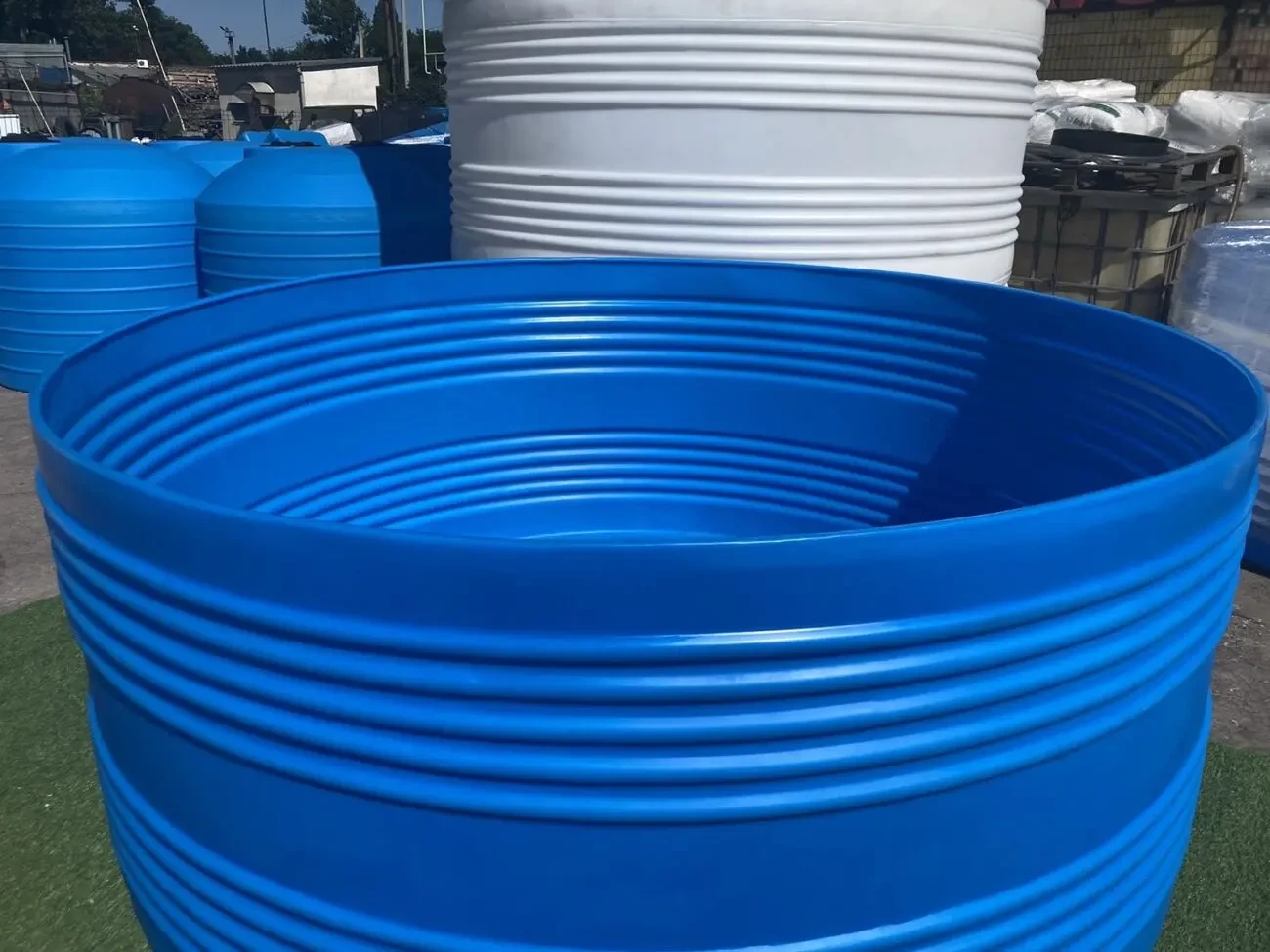 басейн великий каркасний мобільний 2