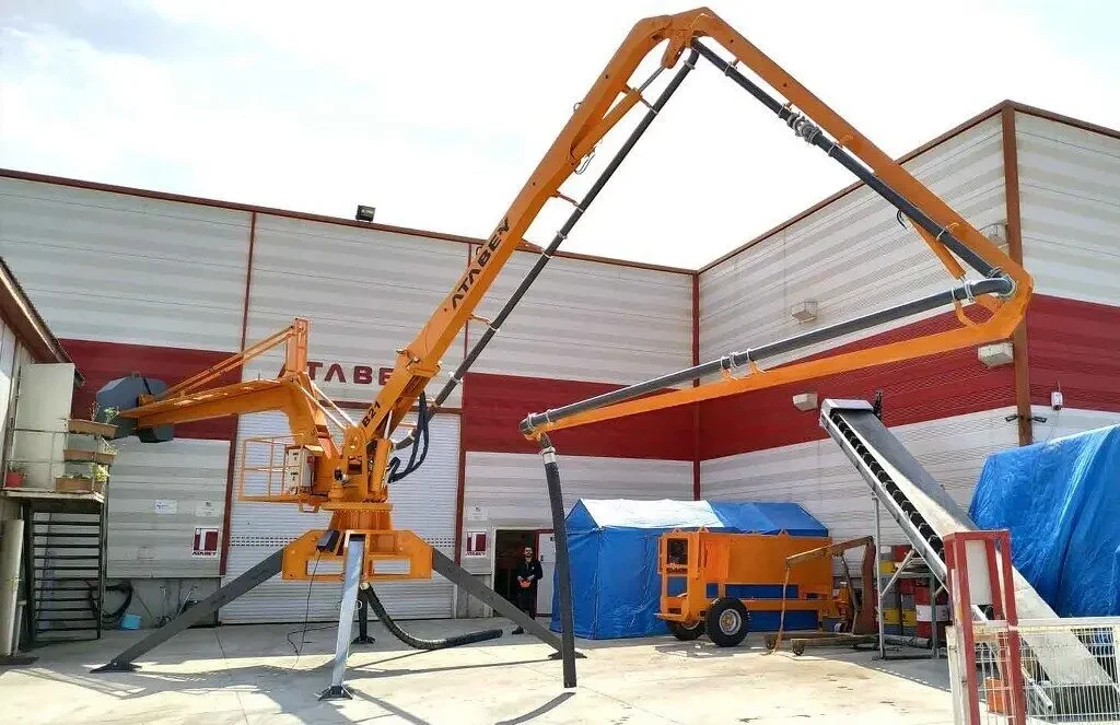 Нова 3-елементна бетонорозподільна стріла Atabey B21