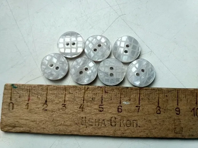 Пуговицы двухсторонние 7 штук Диаметр 15 мм 3