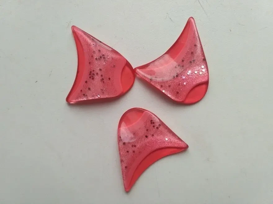 Пуговицы декоративные розово-коралловые 3 шт., брошка