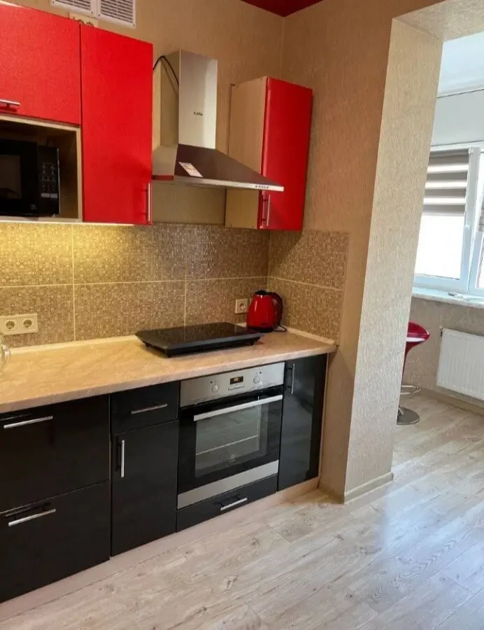 Однокімнатна квартира ЖК Лазурний 9