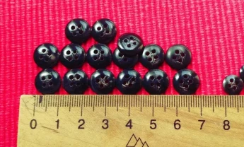 Пуговицы черные с меланжем 15 шт д 11 мм и 3 шт д 8 мм