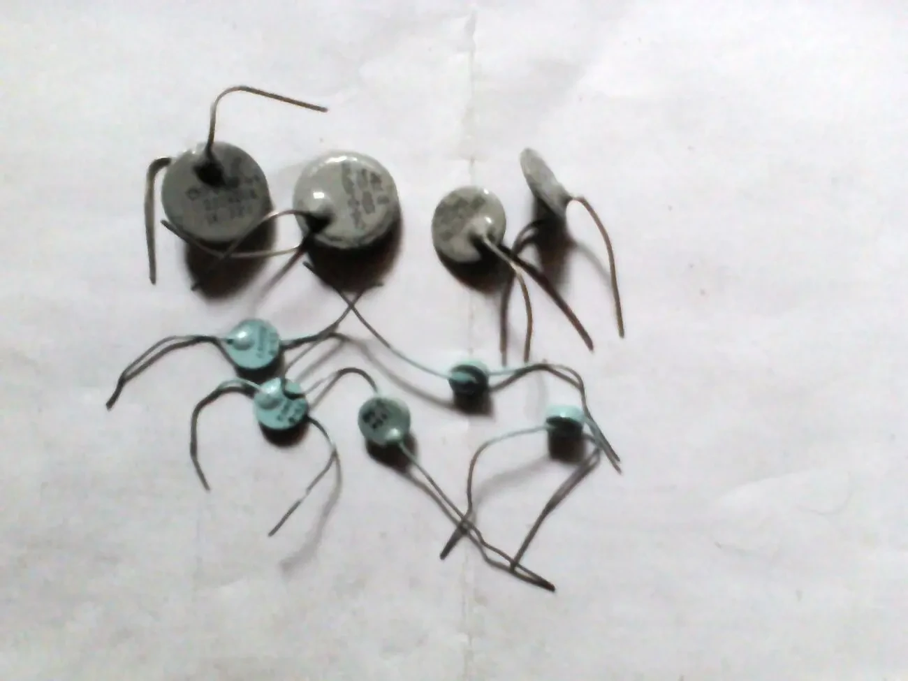 Варисторы СН1-2-1 (1ВТ).