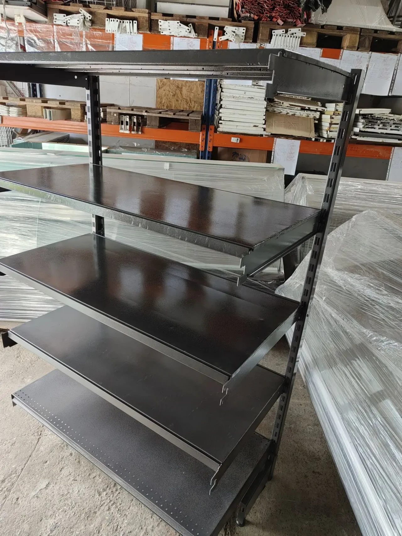 Торгові стелажі пристінні односторонні 5