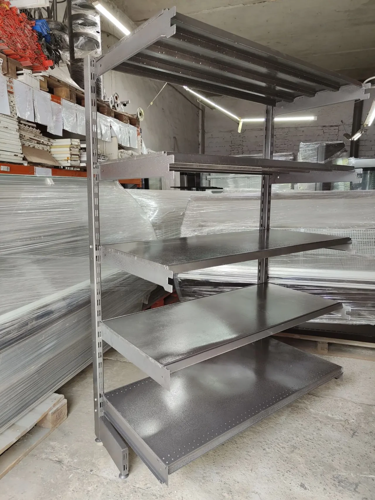 Торгові стелажі пристінні односторонні 7