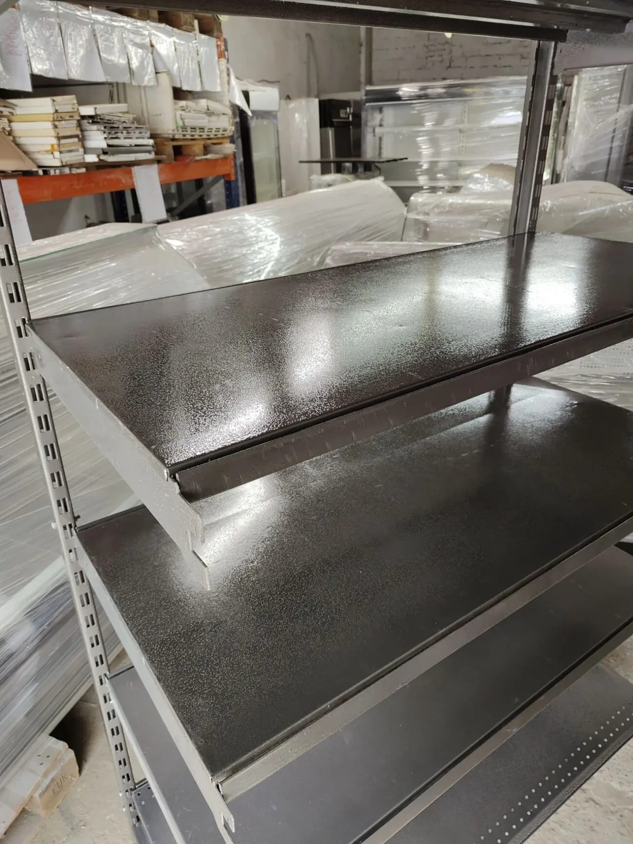 Торгові стелажі пристінні односторонні 9