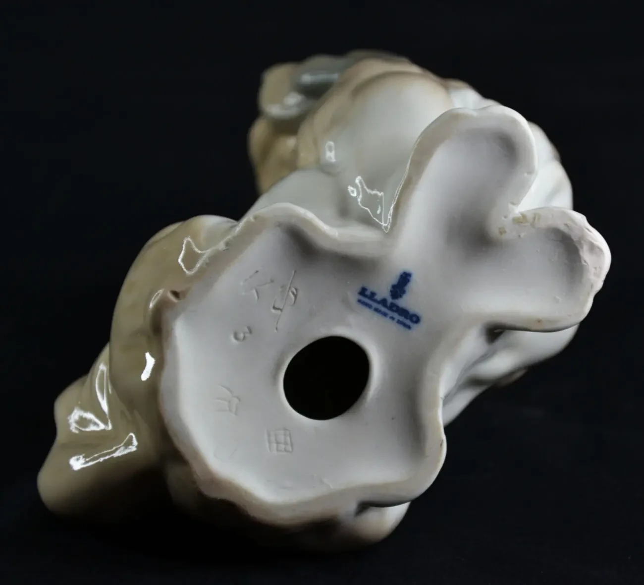 Щенок Пекинеса Сидит LLADRO 3