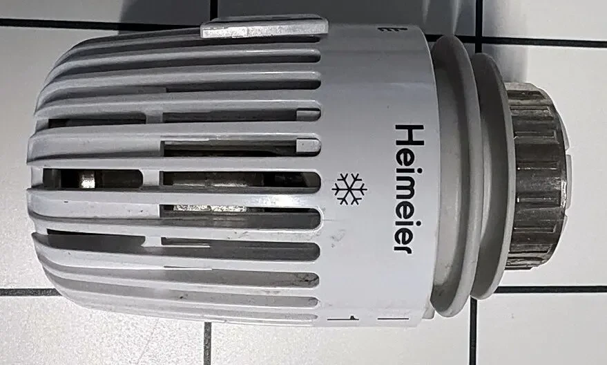 Tермостат HEIMEIER для батареї Б/У 2