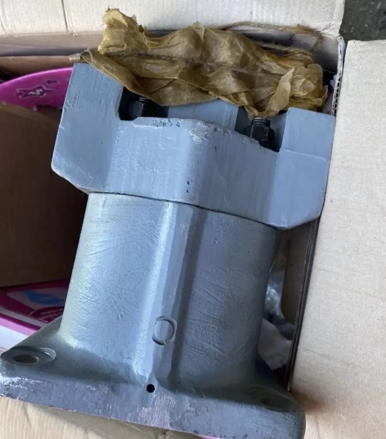 Насос топливоподкачивающий Д42.115спч-1