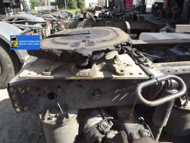 сідло на тягач ДАФ.DAF,МАН та запчастини