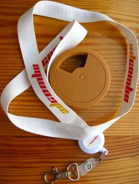 Кнопки, скрепки, скобы степлера, биндеры, бейджик, точилка карандаша 7