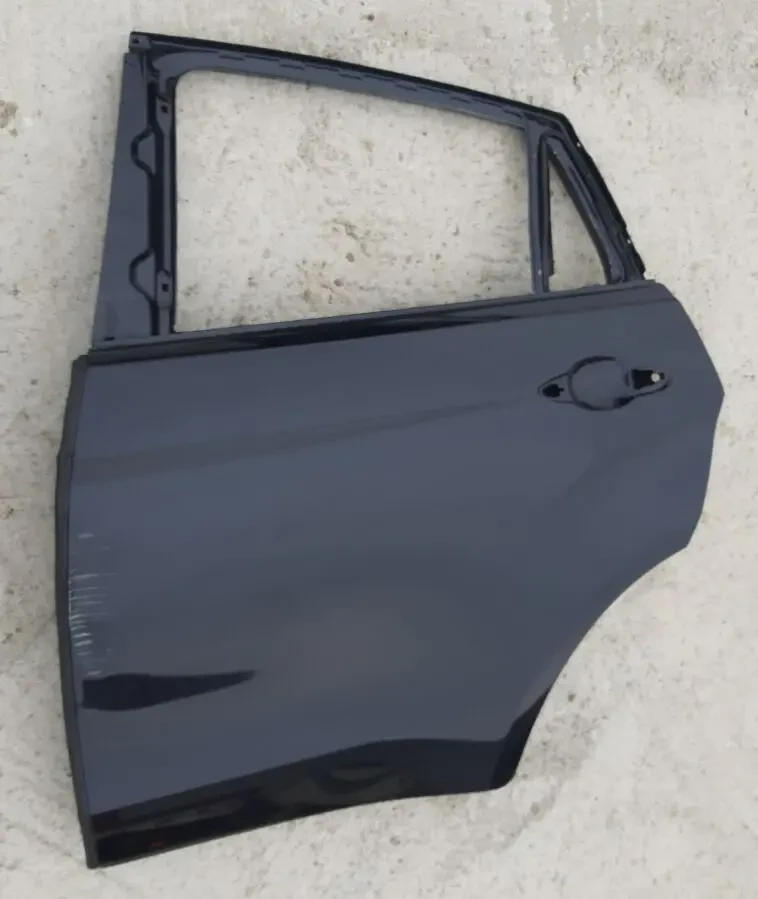 BMW Х6 F16 Двері задні ліві 41517386743 3