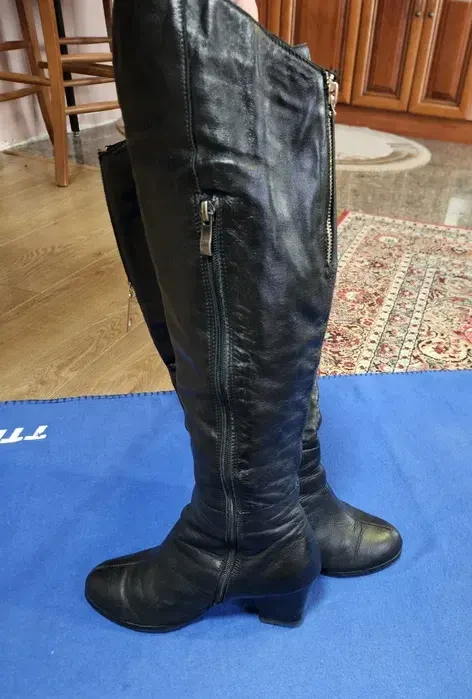 Зимові кожані чоботи на хутрі. 3