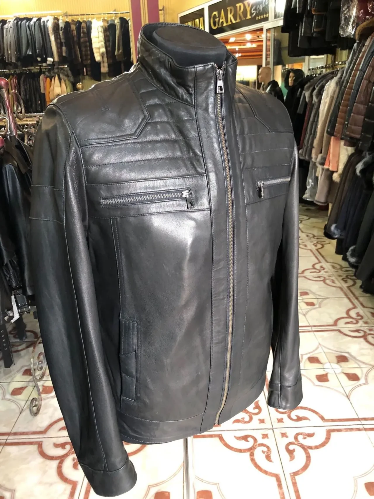 Шкіряні куртки комір стійка 3