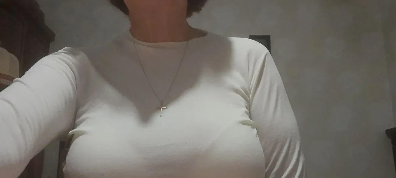 Белая кофта с длинным рукавом 6