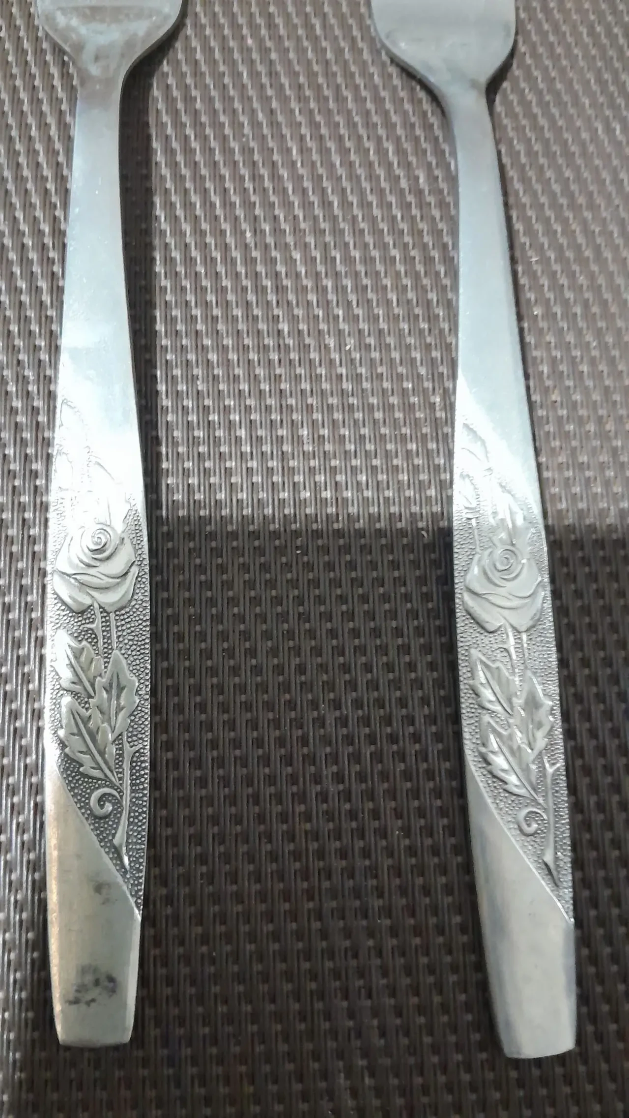 Красивая вилка из нержавейки с розочкой. Новая. Ретро 2