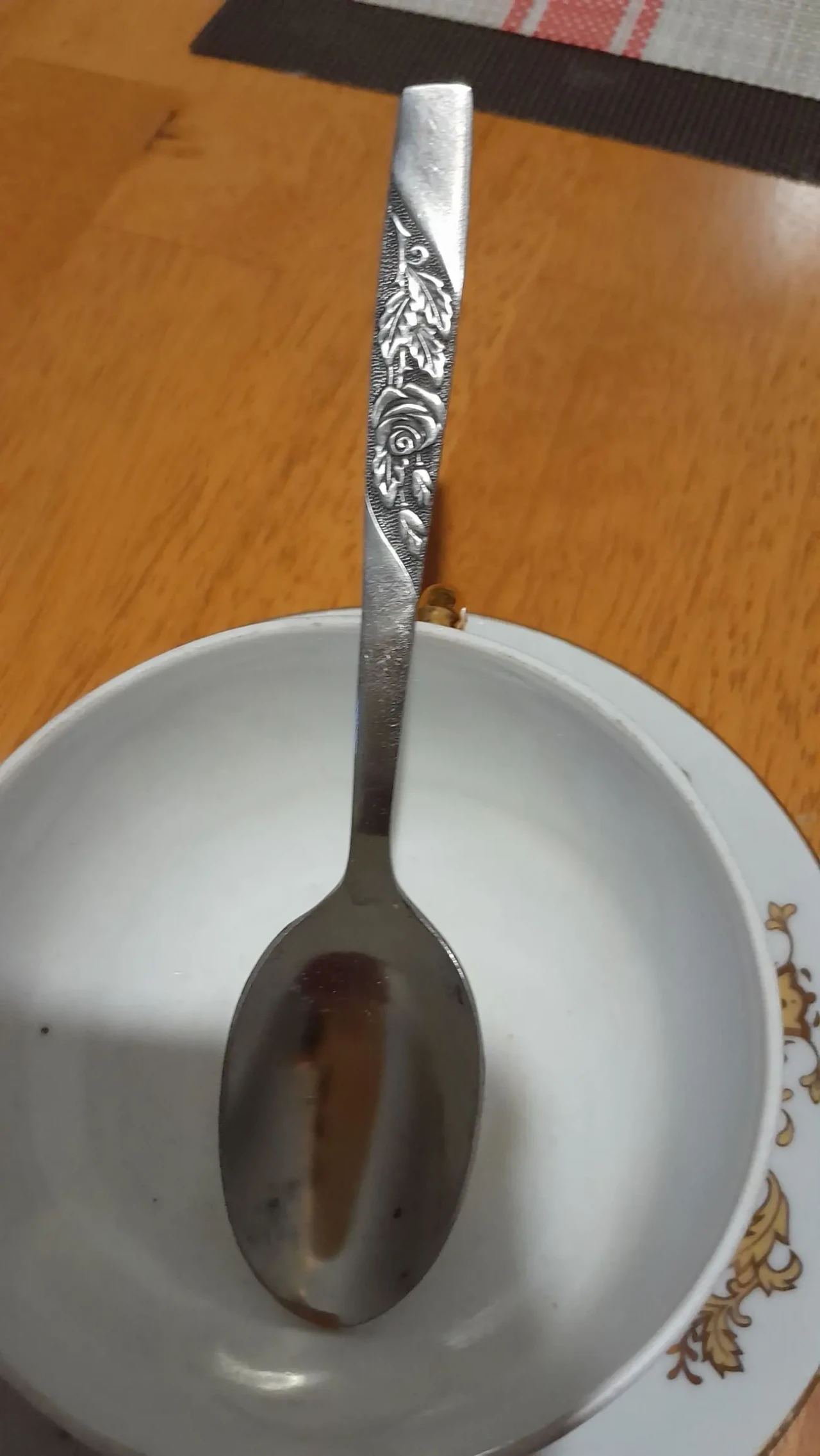 Красивые чайные ложки из нержавейки с розочкой. Новые. Ретро 4