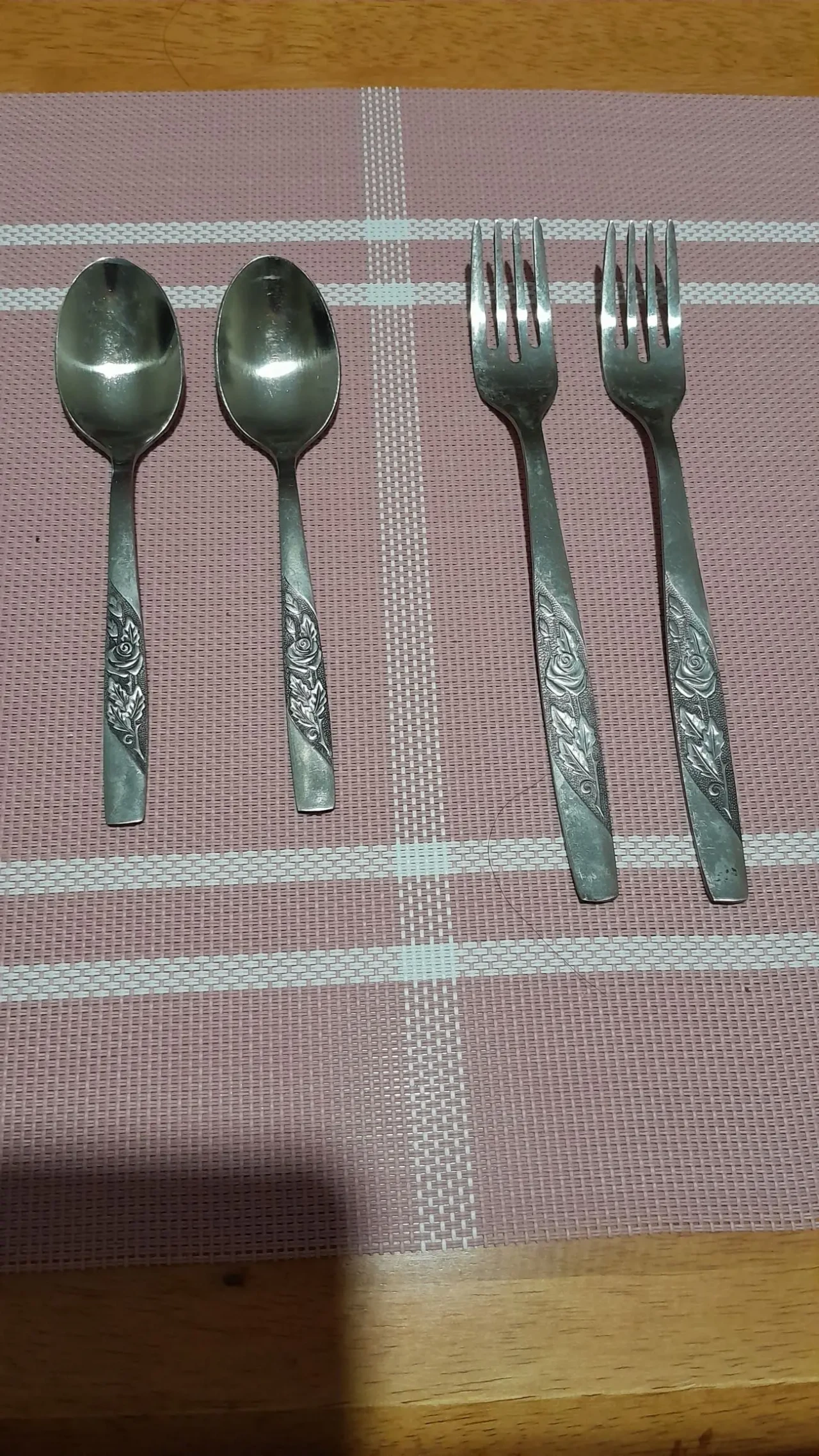 Красивые чайные ложки из нержавейки с розочкой. Новые. Ретро 5