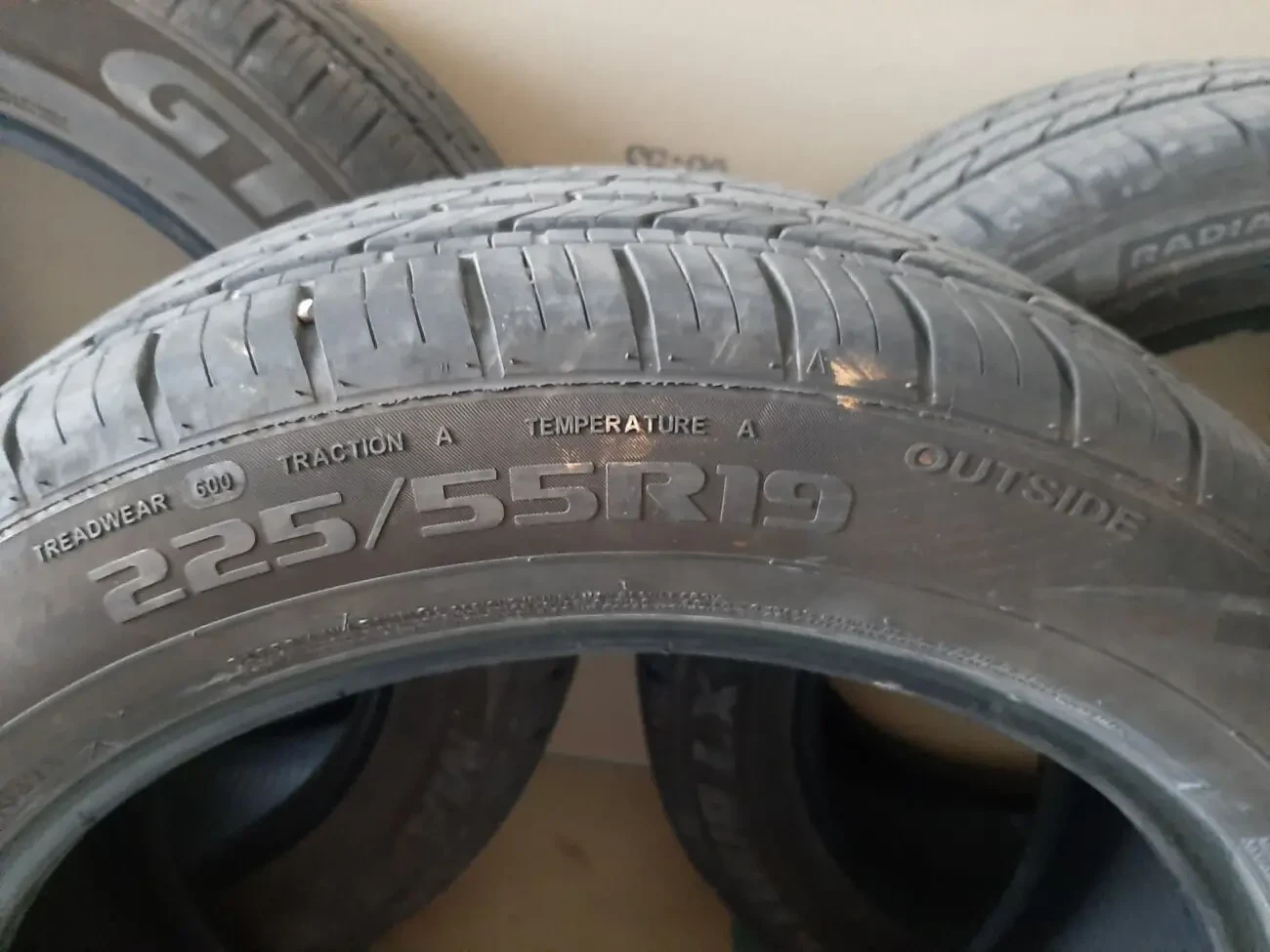 Летние шины Maxtour 225 55 R19 2021 4