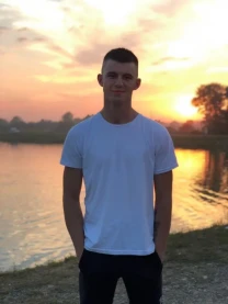 Перекладач,Копірайтер