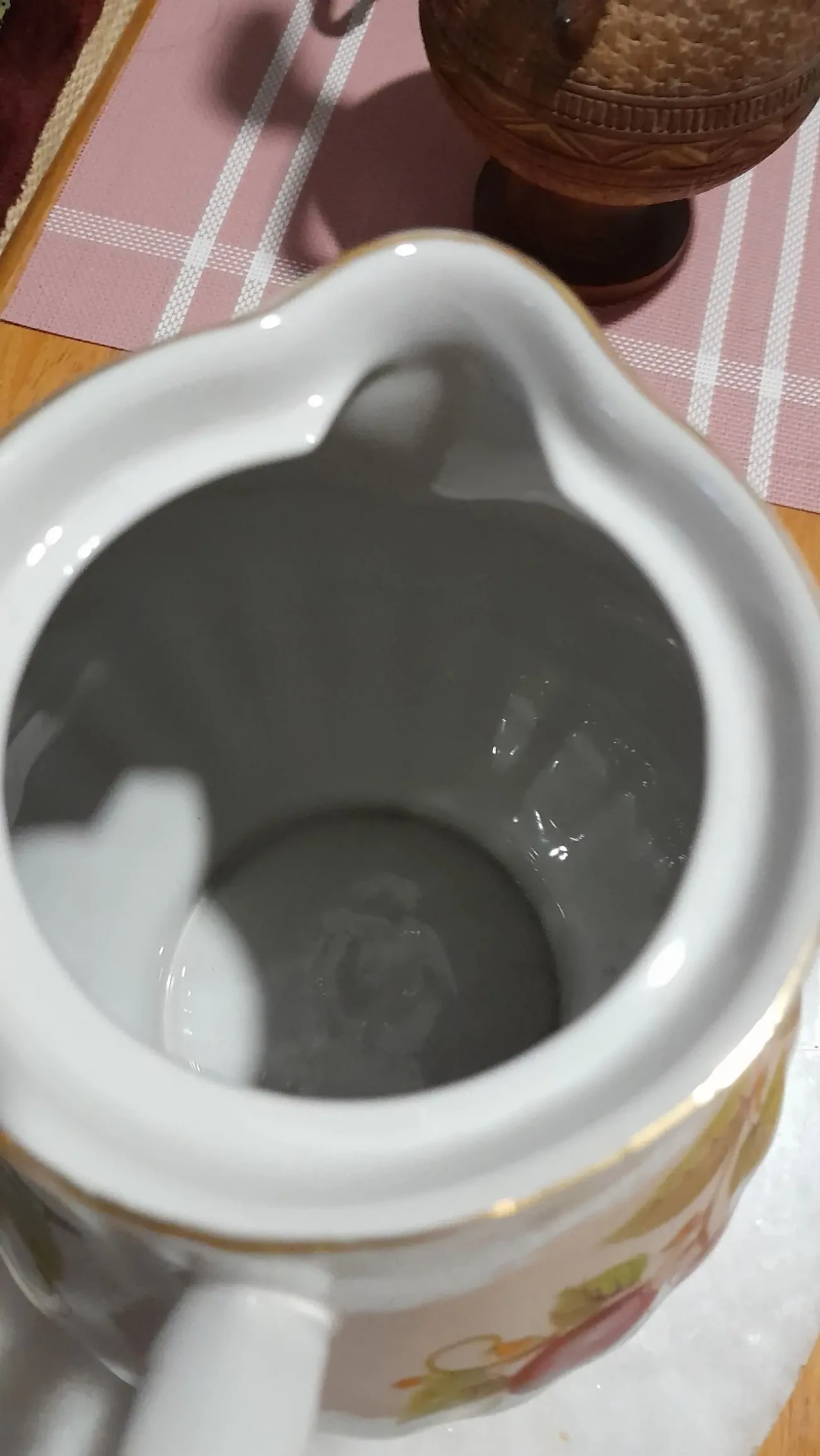 Оригинальный чайник с изображением фруктов. Ретро. Новый 2