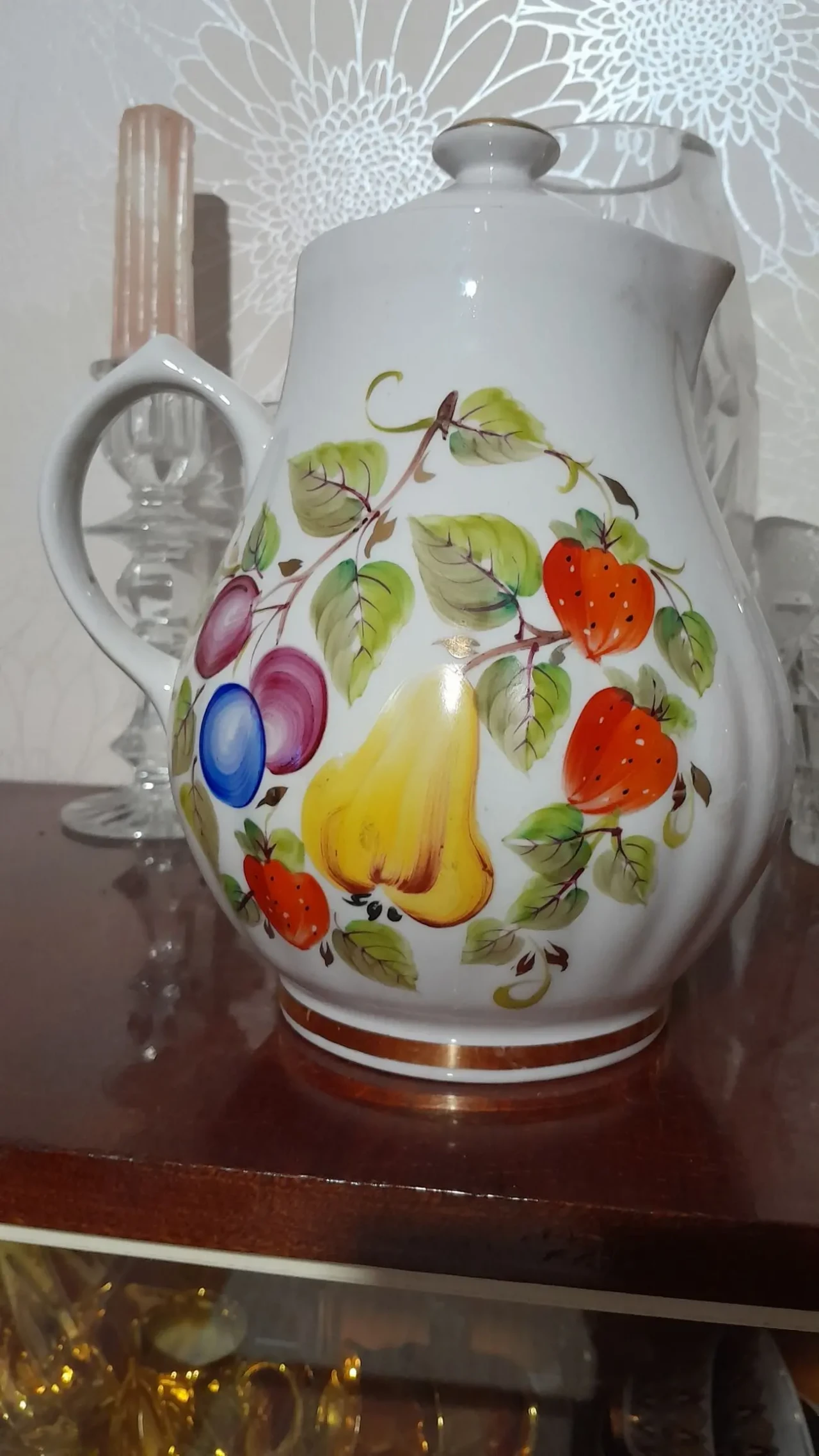 Оригинальный чайник с изображением фруктов. Ретро. Новый