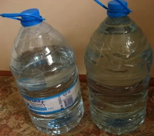 Канистра 5 и 6 л пластик белый пищевой, для воды или моющих средств 2