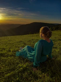 Копірайтер,  перекладач