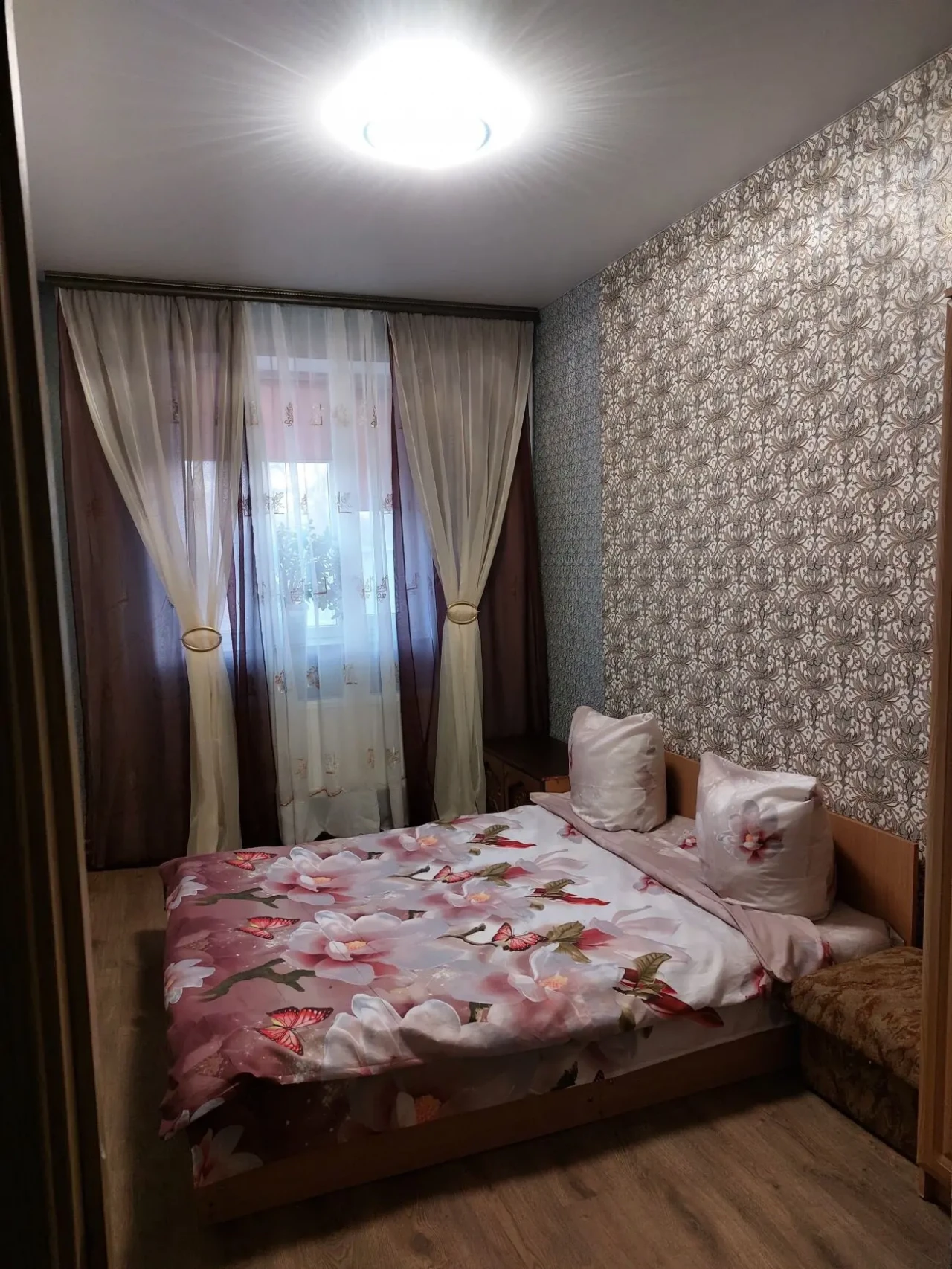 Дом посуточно.Рядом залив 9