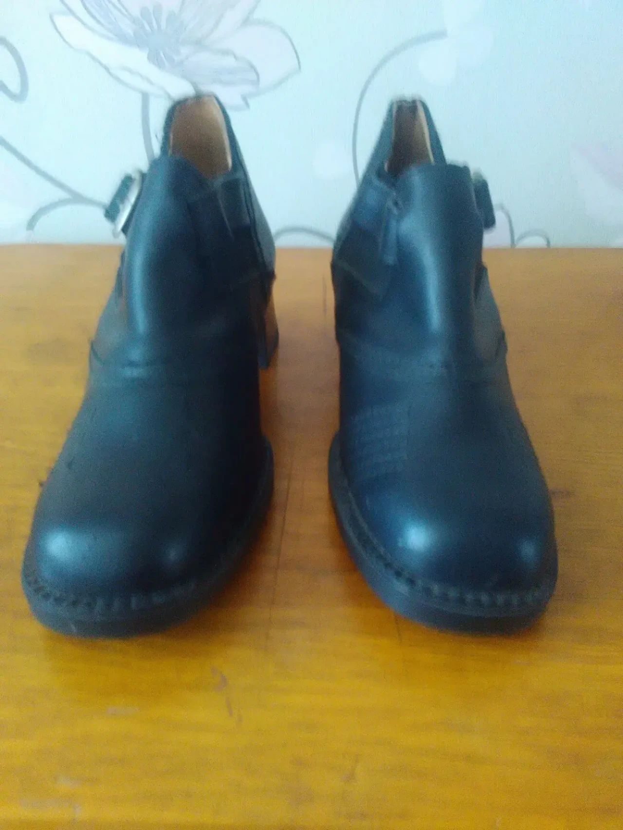 Новые женские туфли на каблуке. 3