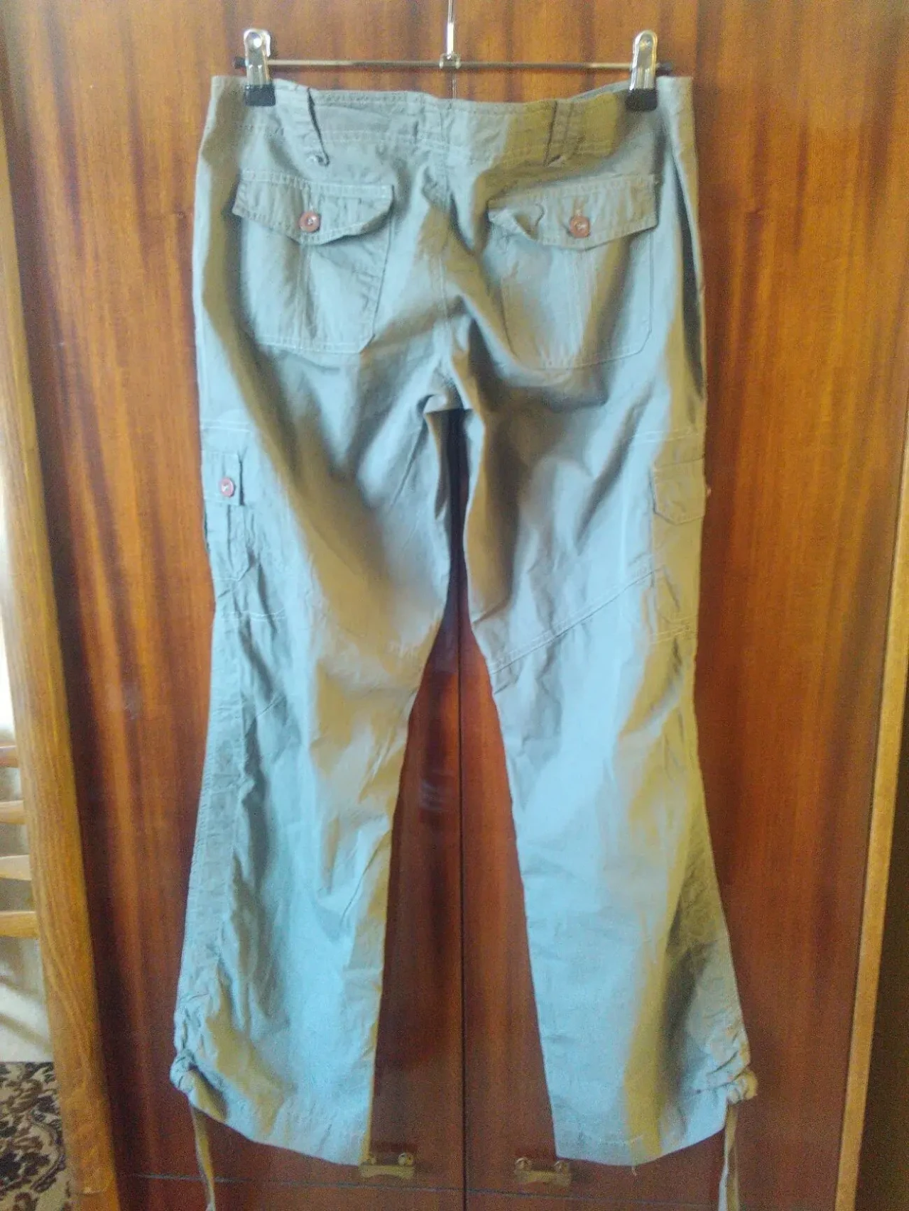 Новые женские штаны спортивного типа-3 dvd диска в подарок. 2