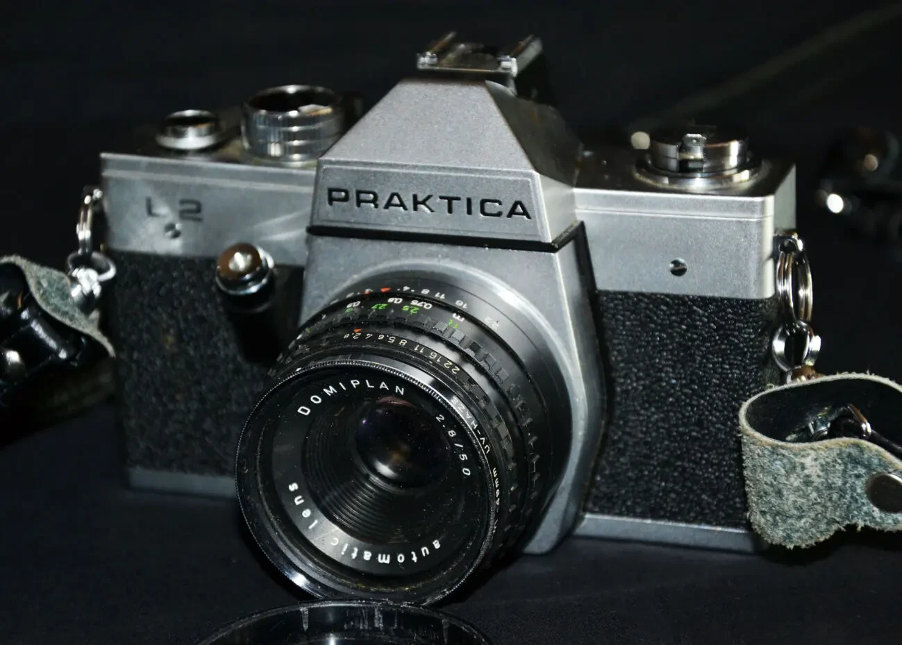 Зеркальный фотоаппарат Praktica l2 2