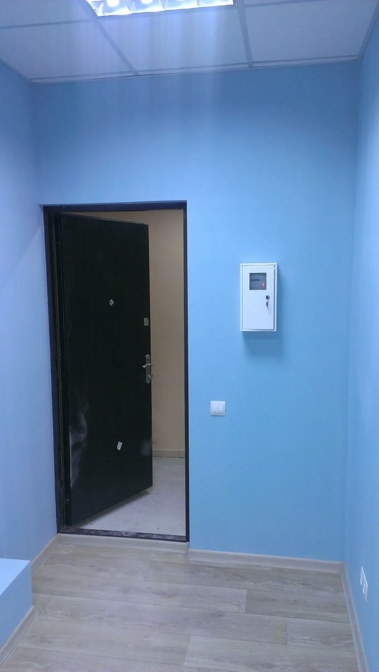 Помещение 7м2 с круглосуточным доступом и своя раковина (ВК). 2