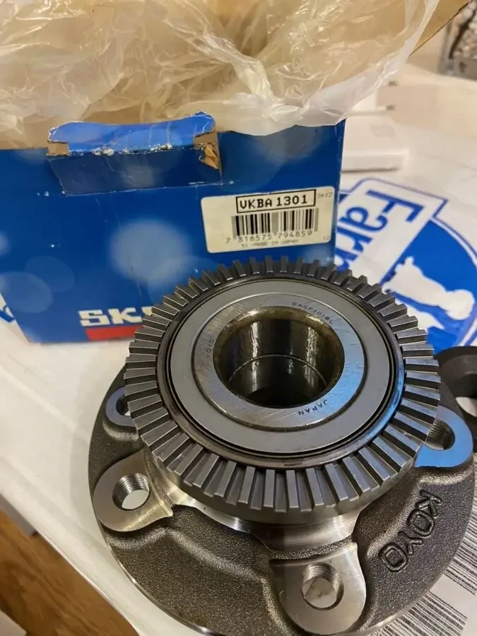 Підшипники 6