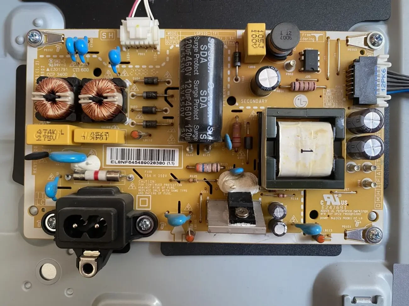 Плати для телевізора LG 32LM6300PLA, на запчастини деталі 3