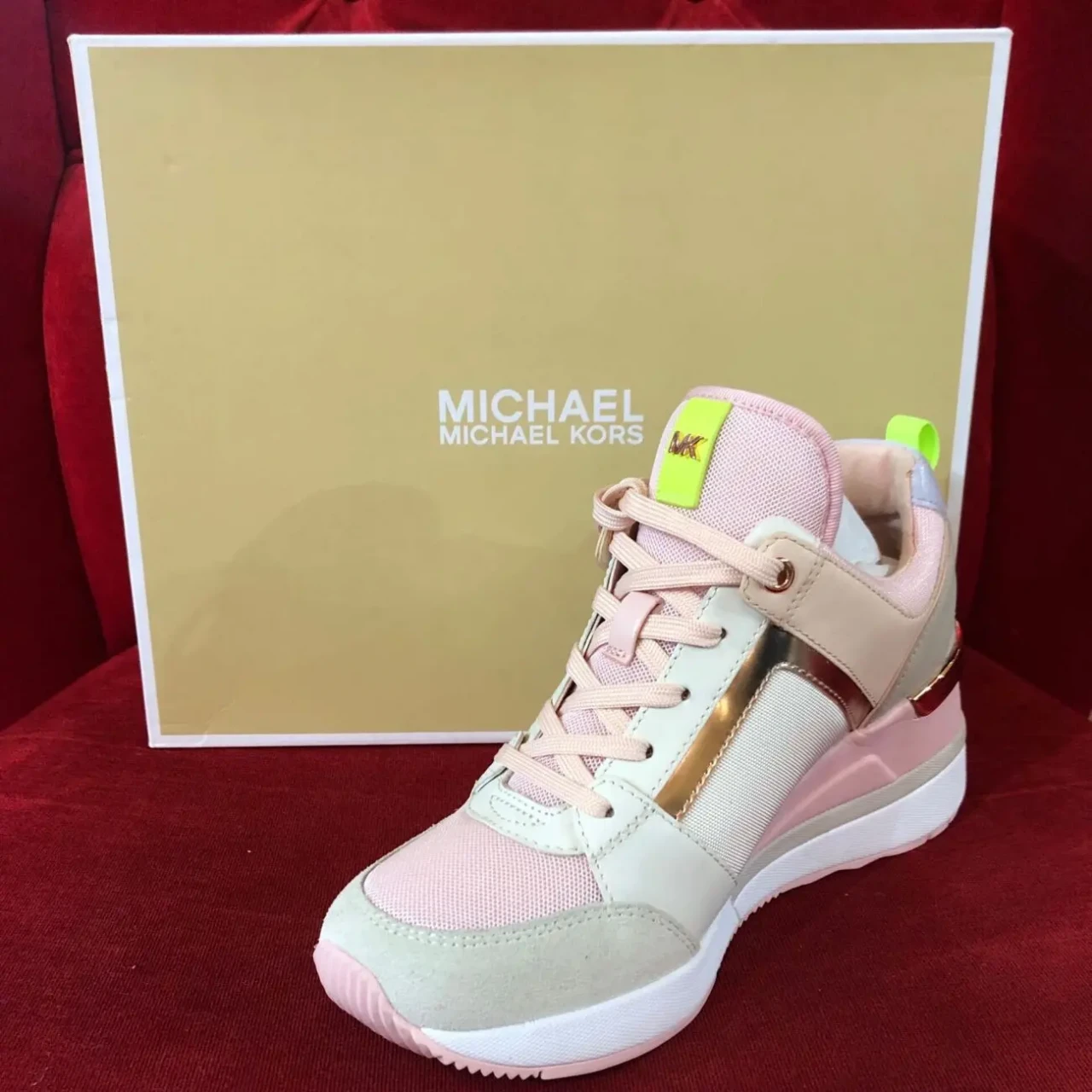 Кросівки жіночі Michael Kors