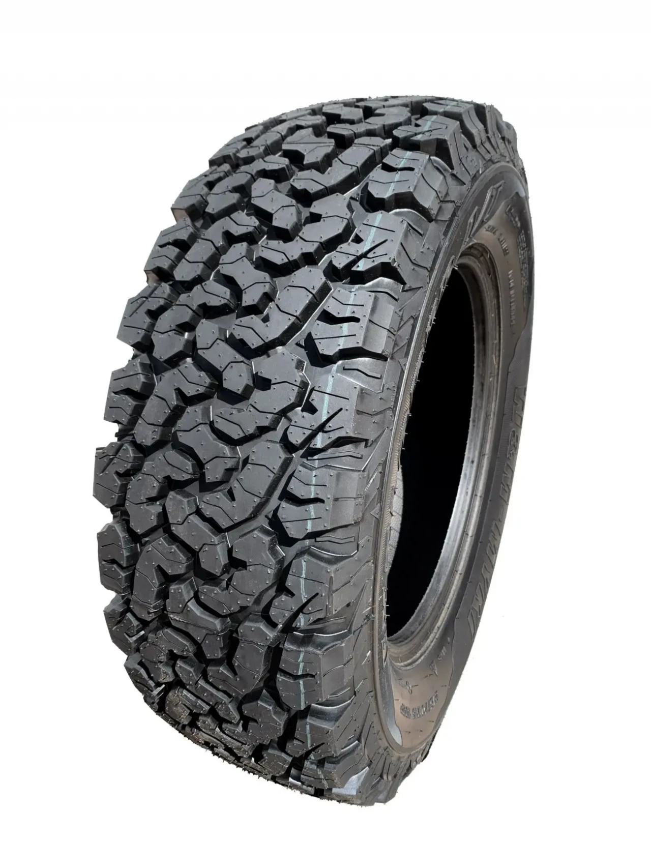 Шини болотні 265/65 R17 резина грязева A/T GOODRICH Poland 4